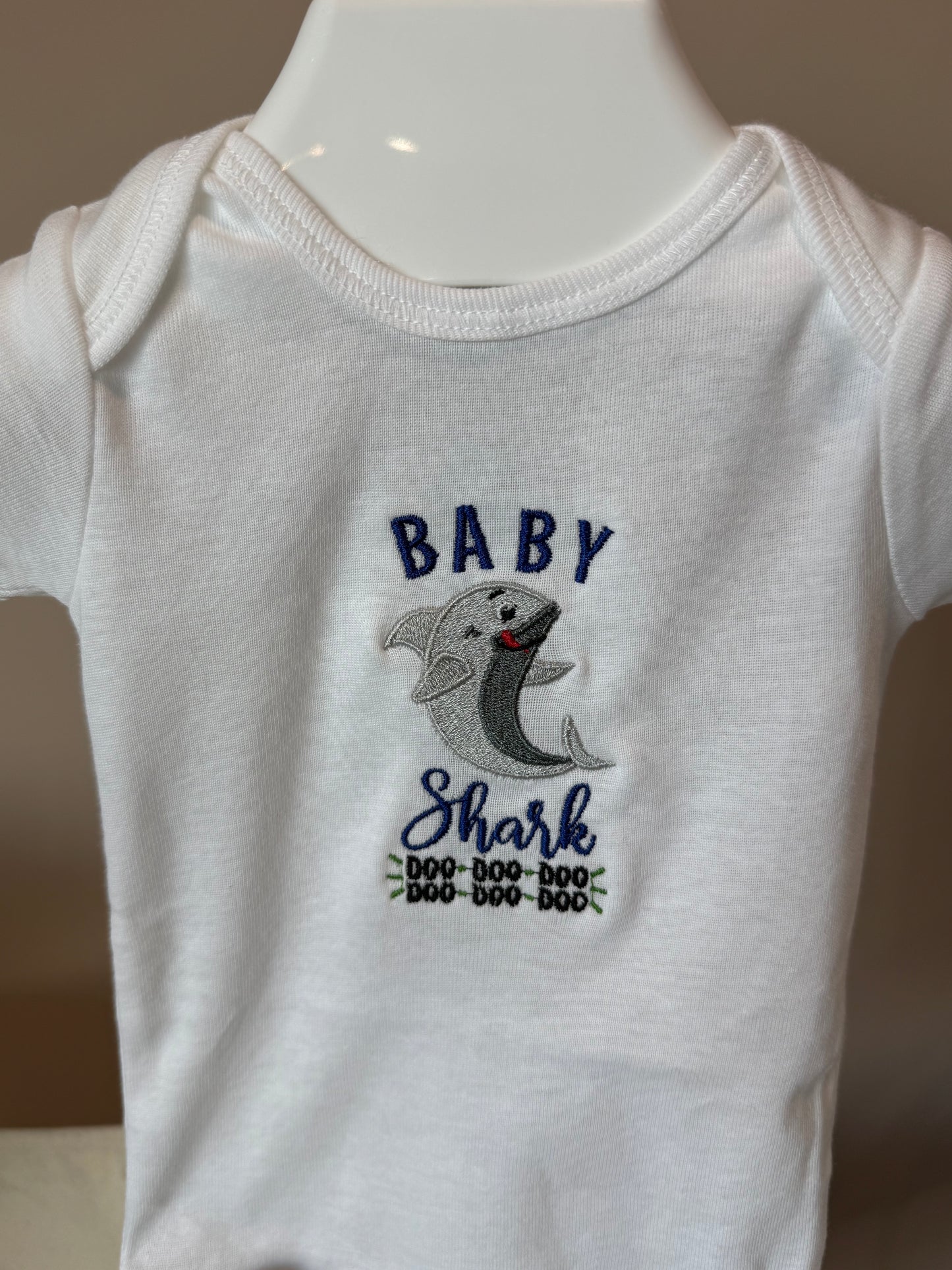 Baby Shark Doo Doo Bib and Onesie Set